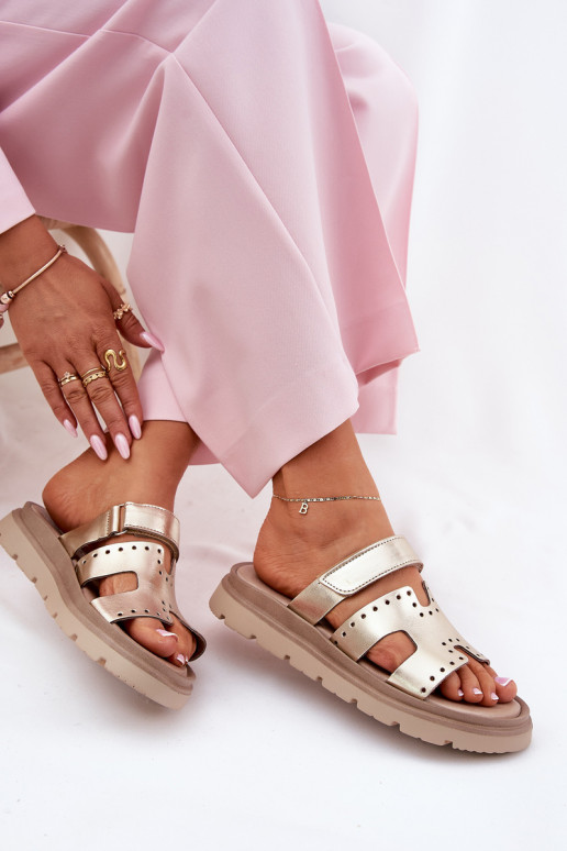 Women's Sandals Made Of Natural Leather On Platform Zazoo 40440 Golden Women's Sandals Made Of Natural Leather On Platform Zazoo 40440 Golden