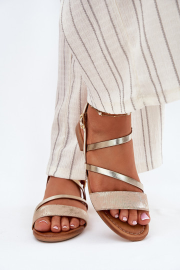 Leather Women's Sandals with Flat Heel Maciejka 06966-25 Gold