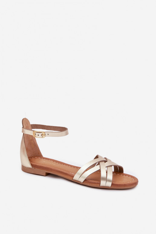Ladies leather sandals on flat heel Maciejka 07029-25 gold Ladies leather sandals on flat heel Maciejka 07029-25 gold