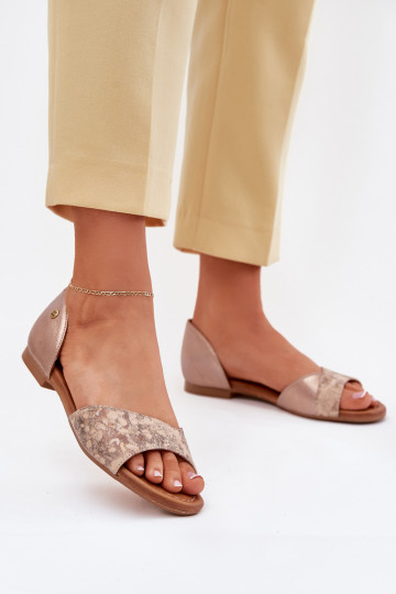 Ladies Leather Sandals On Flat Heel Maciejka 06947-25 Golden 2