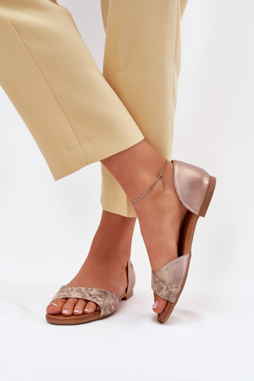 Ladies Leather Sandals On Flat Heel Maciejka 06947-25 Golden Ladies Leather Sandals On Flat Heel Maciejka 06947-25 Golden