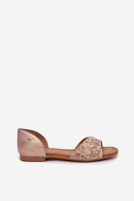 Ladies Leather Sandals On Flat Heel Maciejka 06947-25 Golden Ladies Leather Sandals On Flat Heel Maciejka 06947-25 Golden