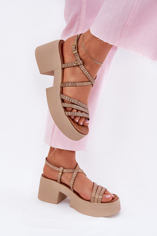 Women's leather sandals Maciejka 06990-25 gold Women's leather sandals Maciejka 06990-25 gold