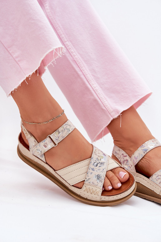 Ladies Leather Sandals On Platform Maciejka L7064-37 Ecru Ladies Leather Sandals On Platform Maciejka L7064-37 Ecru