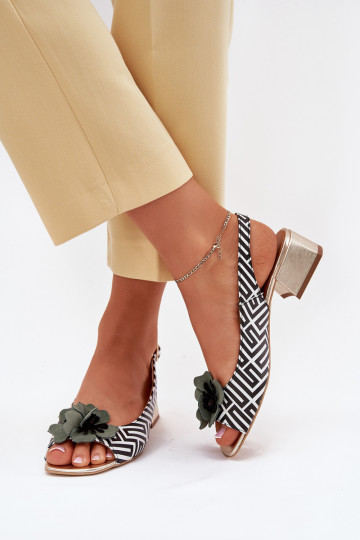 Leather Women's Sandals On A Block Heel With Decorative Flower Laura Messi 2973 White-Black 2