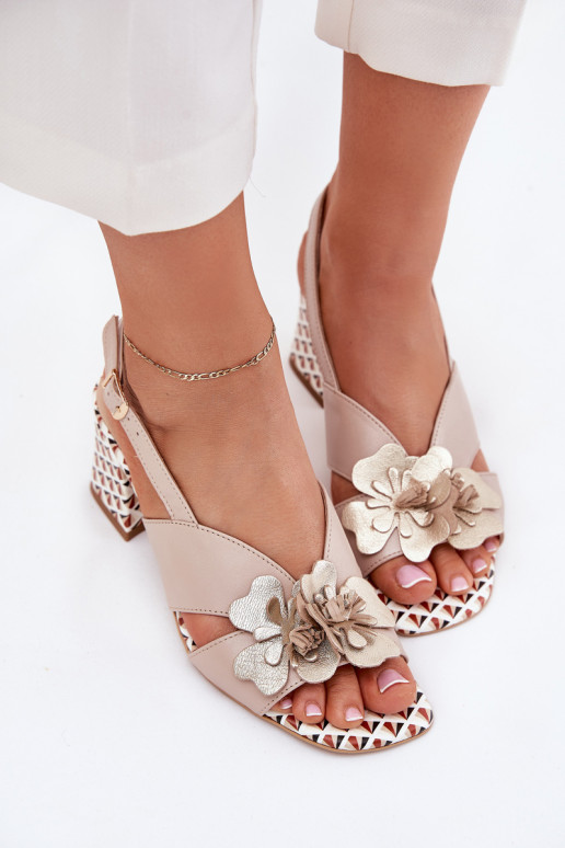 Leather Women's Heeled Sandals With Flowers Beige Laura Messi 2950 Leather Women's Heeled Sandals With Flowers Beige Laura Messi 2950