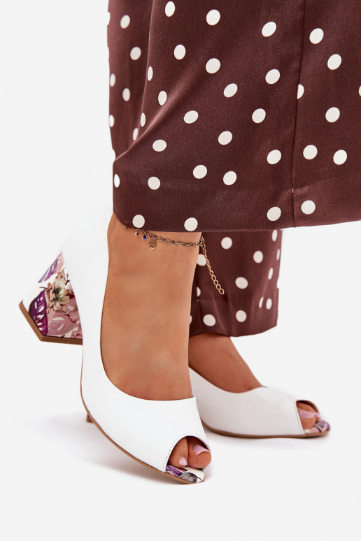 Leather pumps with decorative heel Lewski Shoes 2608/K white Leather pumps with decorative heel Lewski Shoes 2608/K white