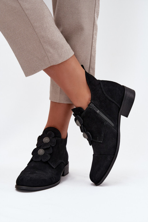 Zamszowe Półbuty DamskiewithOzdobnymi Kwiatkami Zazoo 3080 Czarne