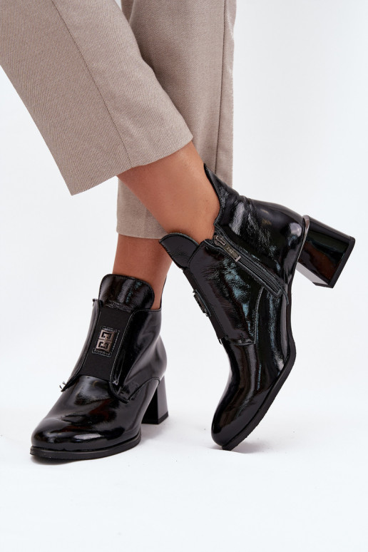 Leather Lacquered Block Heel Boots with Decorative Detail Insulated Zazoo 60560 Black Leather Lacquered Block Heel Boots with Decorative Detail Insulated Zazoo 60560 Black