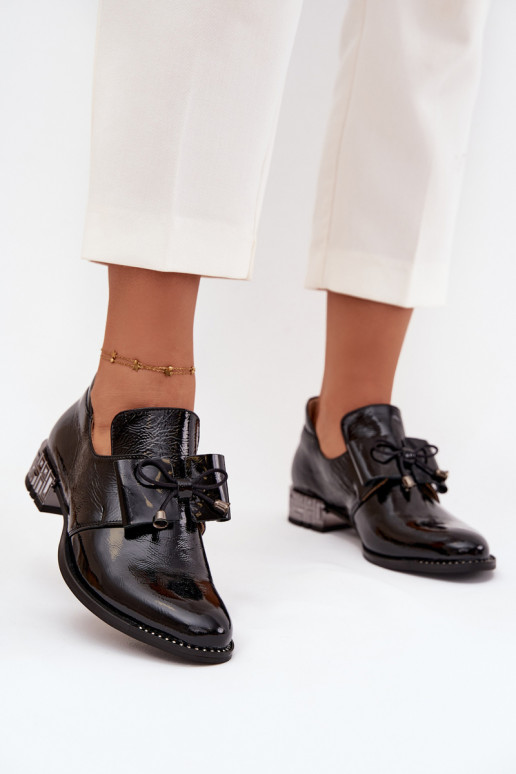 Patent Leather Women's Low Heel Shoes with Bow Zazoo 1399 Black