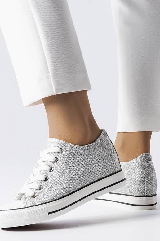 Srebrne brokatowe trampki na koturnie... Srebrne brokatowe trampki na koturnie...