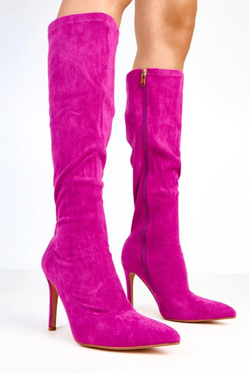 Fioletowe kozaki na szpilce... 2