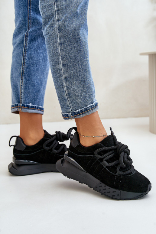 Zamszowe Sneakersy Damskie Na PlatformiewithGrubym Sznurowaniem Artiker 54C1464 Czarne