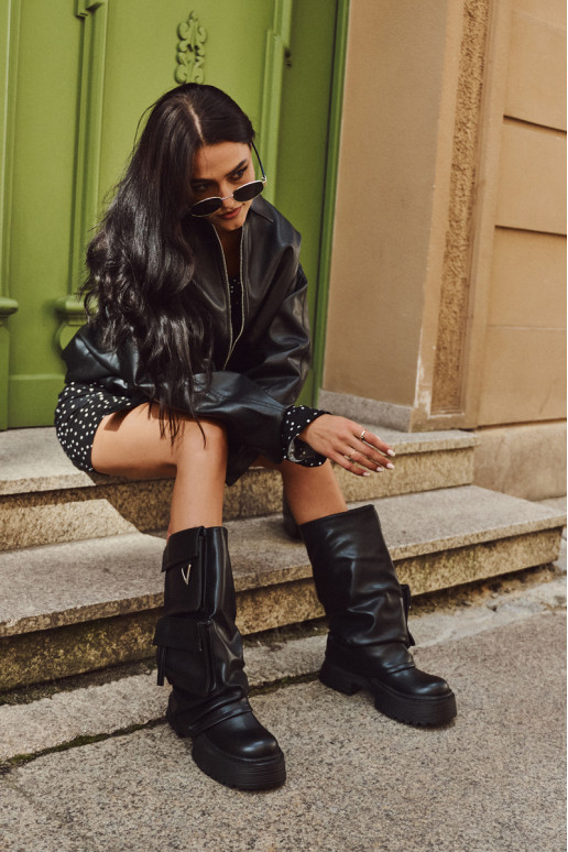 Ocieplane Wsuwane Kozaki Damskie Na Masywnej PlatformiewithKieszeniami Czarne Clarinda