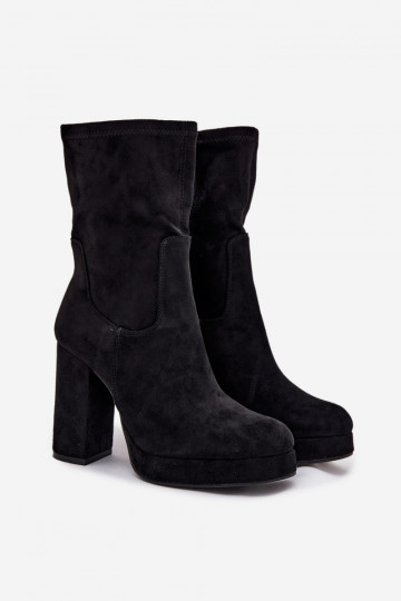 Women's heeled ankle boots made of eco suede black Carolina