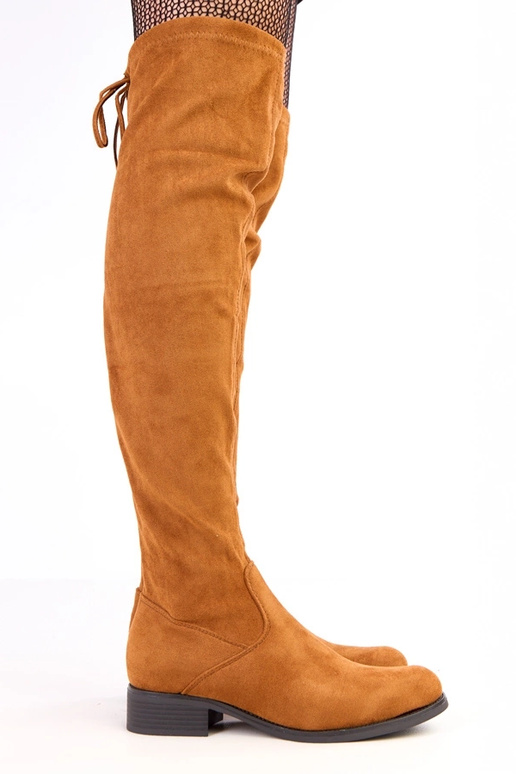 Brązowe długie kozaki na płaskiej...