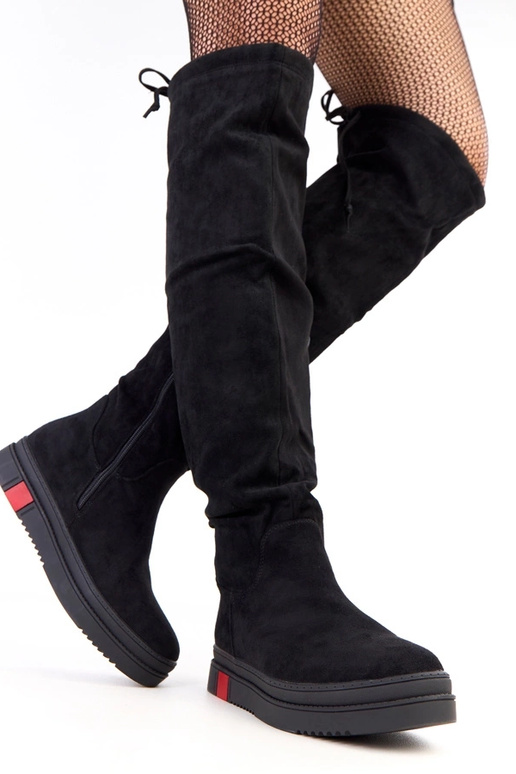 Czarne kozaki na platformie Barissa