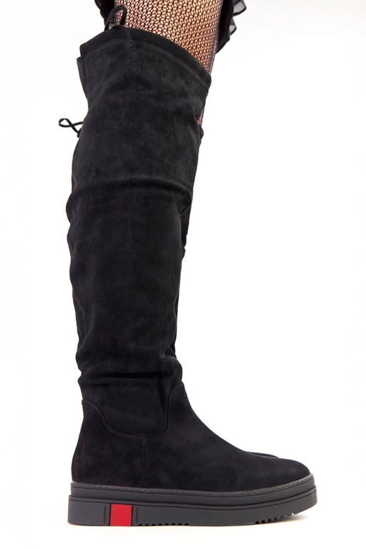 Czarne kozaki na platformie Barissa