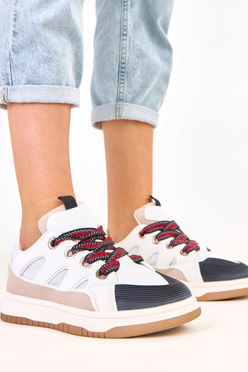 Czarne sneakersy z grubymi sznurówkami Neolis