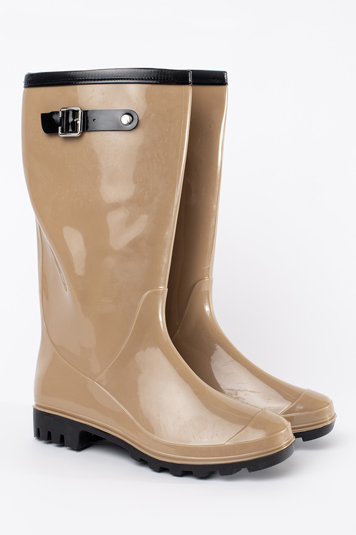 beige lacquered rubber boots