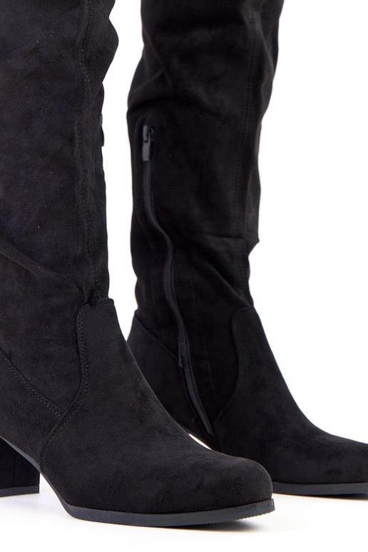 Czarne kozaki ekozamszowe na obcasie...