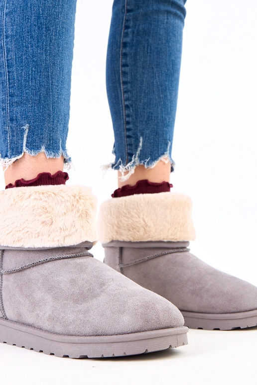 Szare śniegowce z futerkiem na...