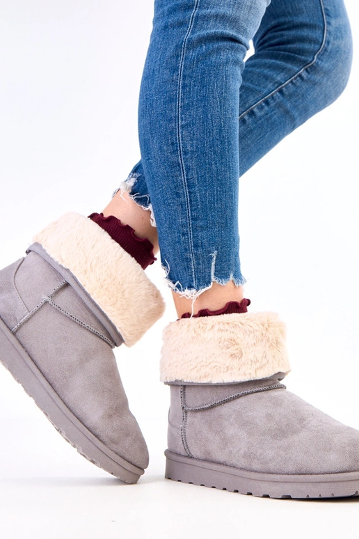 Szare śniegowce z futerkiem na...