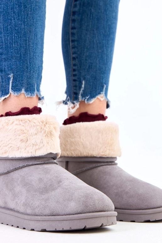 Szare śniegowce z futerkiem na...