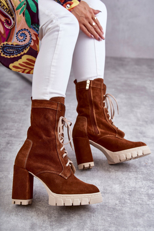 Women's Suede Boots On The Platform Brown Edna