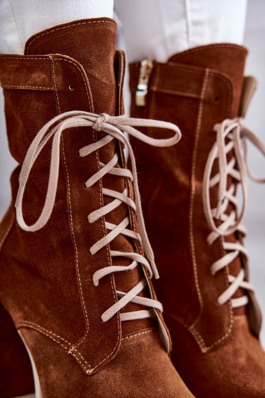 Women's Suede Boots On The Platform Brown Edna