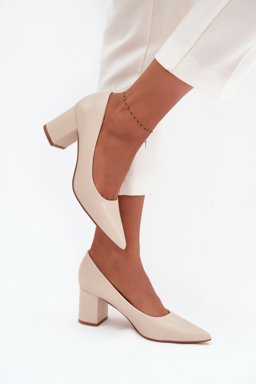 Wedge heel shoes with pointed toes light beige Ryvessa