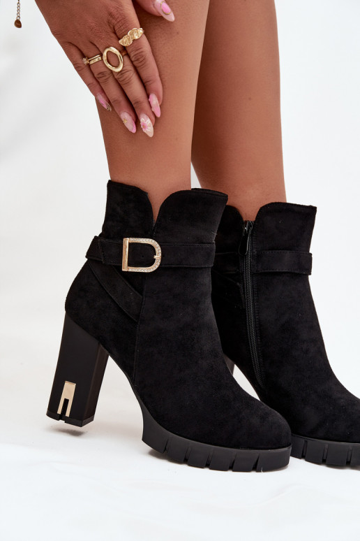 Insulated women's ankle boots with buckle Black Nolivira Insulated women's ankle boots with buckle Black Nolivira