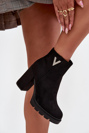 Women's insulated ankle boots with heel and decorative detail black Briella 2