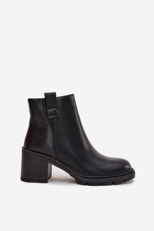 Insulated women's ankle boots made of eco leather with heel black Alvena Insulated women's ankle boots made of eco leather with heel black Alvena