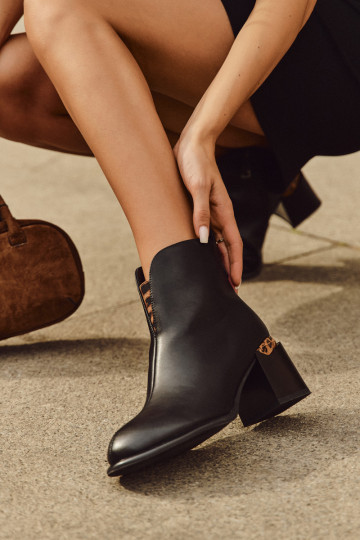 Leather Women's Ankle Boots Vinceza 66811 Black