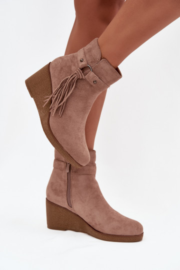 Insulated women's ankle boots with platform and fringes beige Olivarae