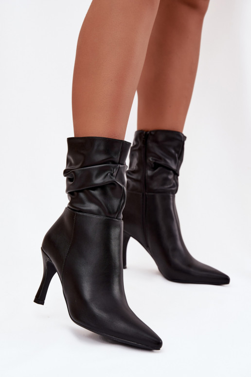 Women's ankle boots with heel with ruched upper zipper black Ulisse Women's ankle boots with heel with ruched upper zipper black Ulisse
