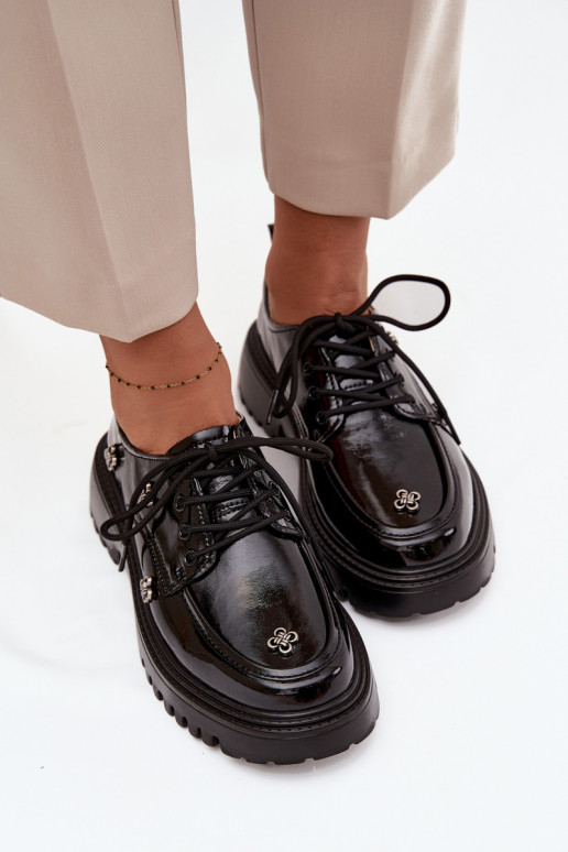 Lakierowane Skórzane Półbuty DamskiewithPrzypinkami Artiker 57C0333 Czarne