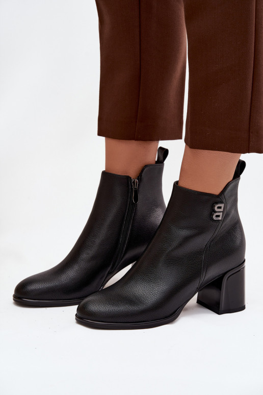 Insulated ladies ankle boots made of genuine leather with heel Black Jovelle