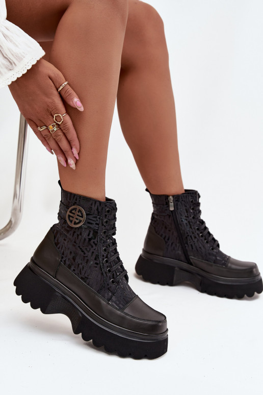 Skórzane Botki Damskie Na PlatformiewithNapisami I Ozdobnym Detalem Artiker 57C2273 Czarne