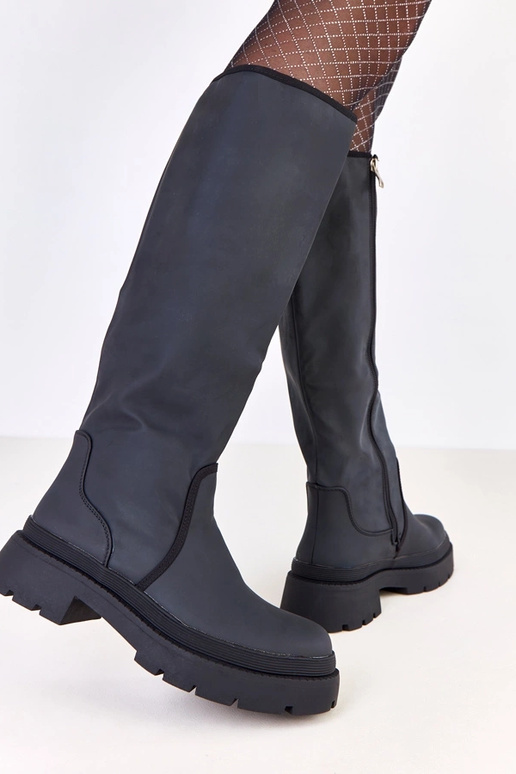 Czarne kozaki damskie z ekoskóry...