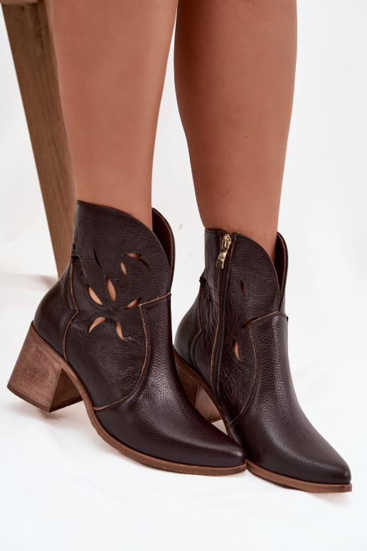 Women's perforated ankle boots made of genuine leather on a heel Zazoo 3690 chocolate