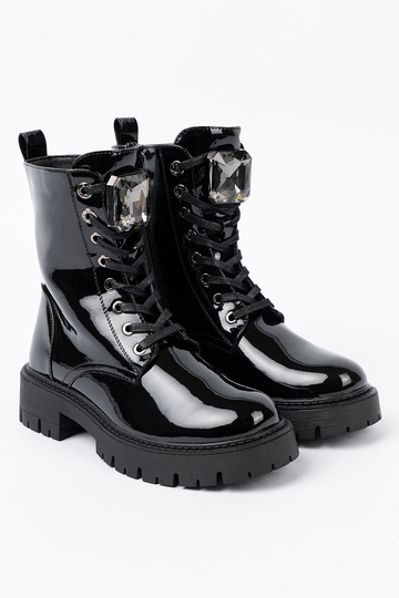 Inith lacquer effect laced Inomens boots black