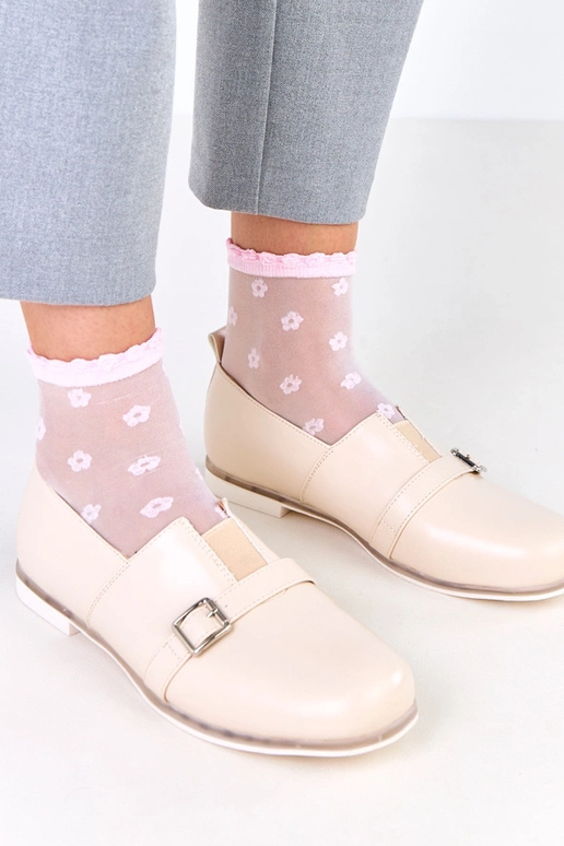 Beżowe półbuty damskie ze skórzana...