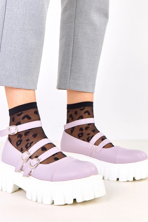 Fioletowe półbuty na traktorowej...