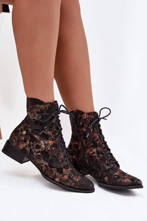 Suede Patterned Ankle Boots On Flat Heel Maciejka 06391-02 Black-Golden