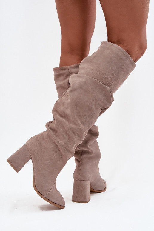 Wrinkled Boots Made of Natural Suede on Heel Lined Zazoo 4228 Beige Wrinkled Boots Made of Natural Suede on Heel Lined Zazoo 4228 Beige