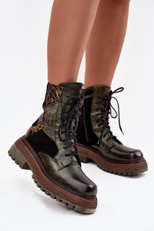 Leather Women's Work Boots on Platform Maciejka 07104-09 Dark Green