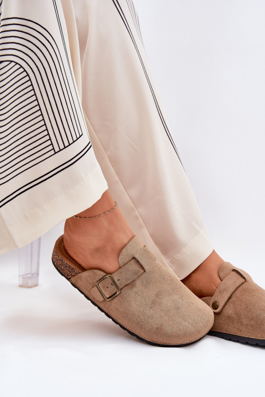 Women's clogs and on a platform with buckle khaki Selio