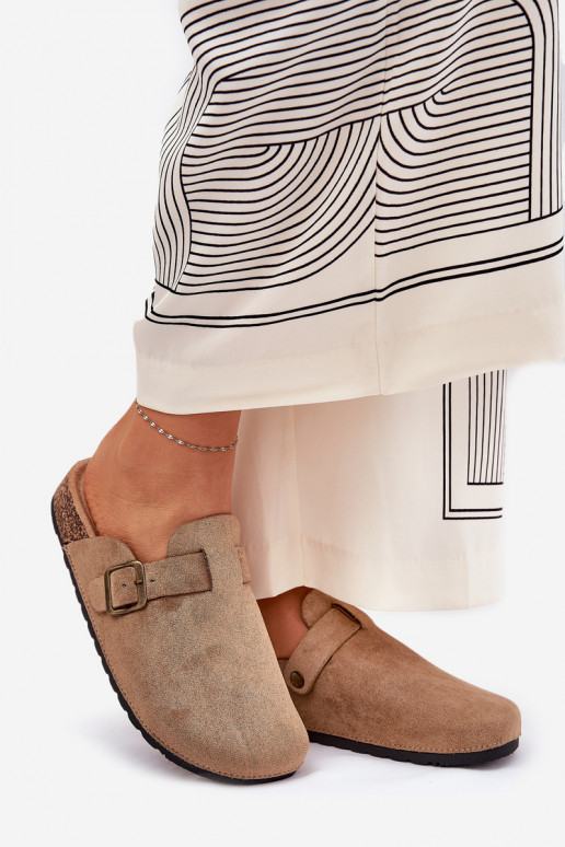 Women's clogs and on a platform with buckle khaki Selio